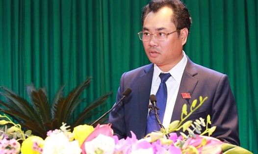 Ông Trịnh Việt Hùng được bầu giữ chức Chủ tịch UBND tỉnh nhiệm kỳ 2016-2021 (Ảnh: Báo Thái Nguyên).