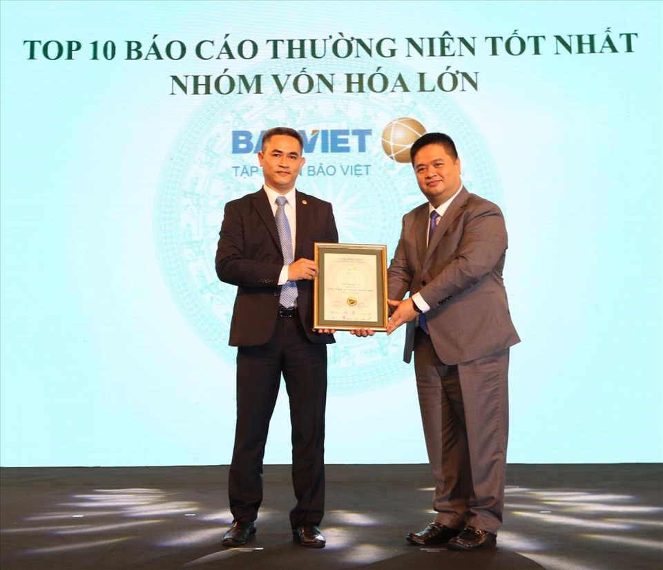 Bảo Việt nhận giải Top 10 báo cáo thường niên.