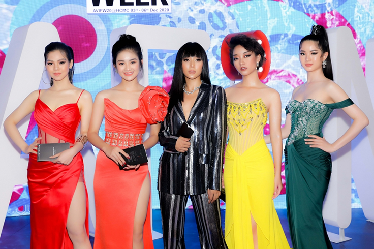 Top 5 'Hoa khôi du lịch 2020' lần đầu xuất hiện sau cuộc thi Top 5 'Hoa khôi du lịch 2020' lần đầu xuất hiện sau cuộc thi