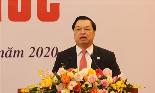 Phó Trưởng Ban Tuyên giáo Trung ương Lê Mạnh Hùng cung cấp thông tin về Đại hội Thi đua yêu nước toàn quốc. Ảnh: Trần Vương