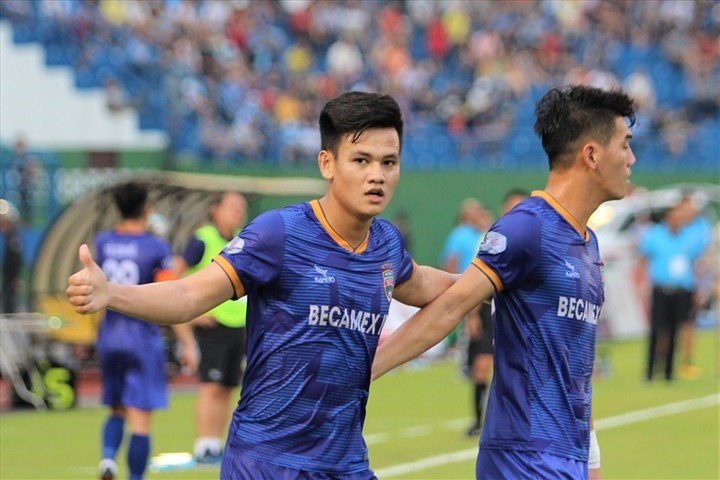 Hồ Tấn Tài về Bình Định từ V.League 2021. Ảnh: BFC