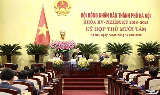 Chủ tịch HĐND TP Nguyễn Thị Bích Ngọc phát biểu tổng hợp phiên chất vấn. Ảnh: Hanoigov