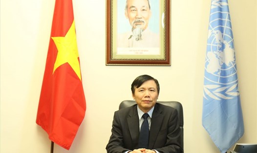 Đại sứ Đặng Đình Quý tại phòng Chủ tịch HĐBA. Nguồn: TG&VN.