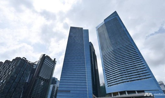 Trụ sở ngân hàng DBS tại Singapore. Ảnh: SCMP.