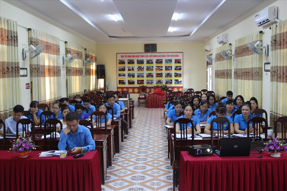 Quang cảnh buổi tuyên truyền học tập và làm theo tư tưởng, đạo đức, phong cách Hồ Chí Minh do LĐLĐ tỉnh Điện Biên tổ chức. Ảnh: G.N