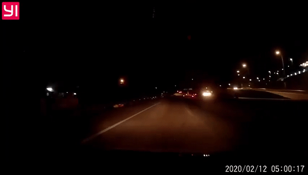 Nhiều người dân Malaysia quay được cầu lửa bí ẩn hôm 12.2.