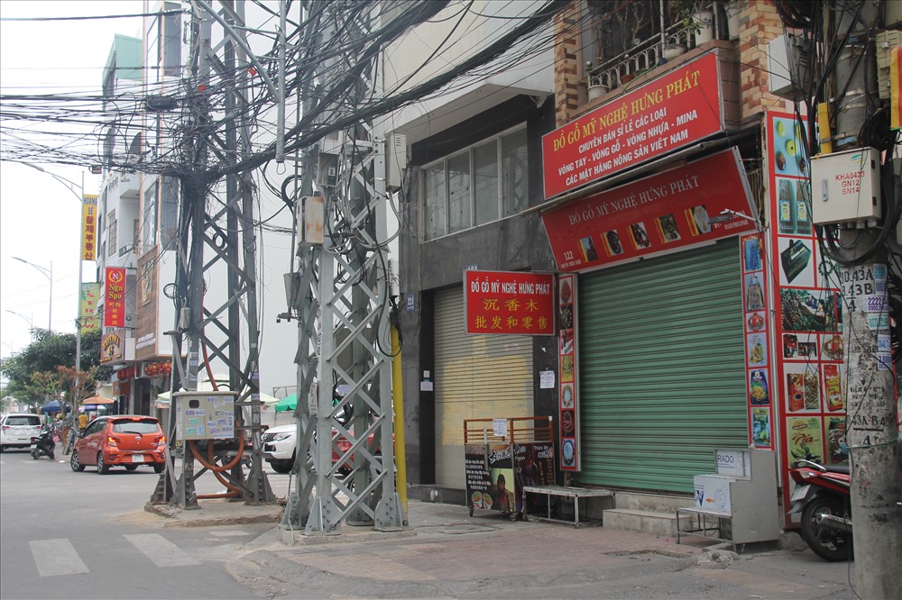 Quang cảnh im lìm, đìu hiu trên các tuyến phố ở Nha Trang, Khánh Hòa. Ảnh: Nhiệt Băng