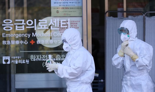 Số ca nhiễm COVID-19 ở Hàn Quốc tăng đột biến chỉ trong 1 tuần. Ảnh: TheKoreaHerald