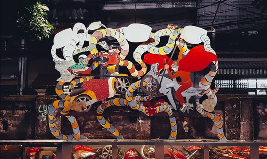 Bức tường nghệ thuật đương đại tại bãi rác ở Phúc Tân, Hà Nội. Ảnh: Lao Động