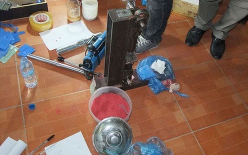 Ngăn chặn tình trạng lấy thuốc thú y để điều chế ma tuý đá