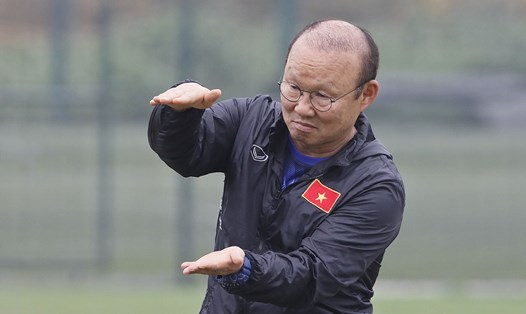 Huấn luyện viên Park Hang-seo đã trở lại Việt Nam. Ảnh: M.H