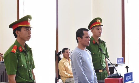 Tòa án Nhân dân TP.Cần Thơ tuyên phạt bị cáo Hồ Văn Mướt 15 năm tù về tội giết người. Ảnh: Thành Nhân