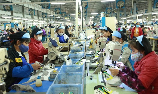Nguyên liệu cho các ngành dệt may, da giày, túi xách... nhập từ Trung Quốc chiếm tới 50-60% tổng giá trị đầu vào cho sản xuất (Ảnh minh hoạ).Ảnh: Hải Nguyễn