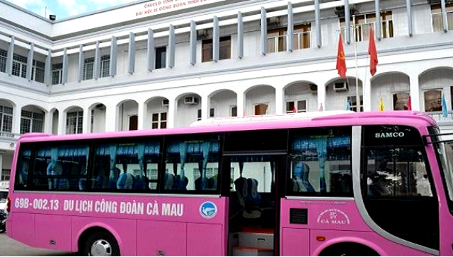 LĐLĐ Cà Mau đề nghị tạm dừng hoạt động đưa đón khách (ảnh Nhật Hồ)