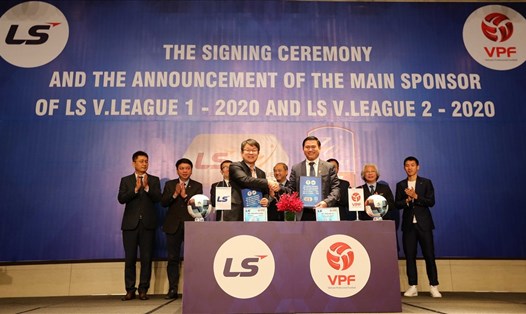 VPF công bố nhà tài trợ mới cho V.League 2020. Ảnh: Hải Đăng