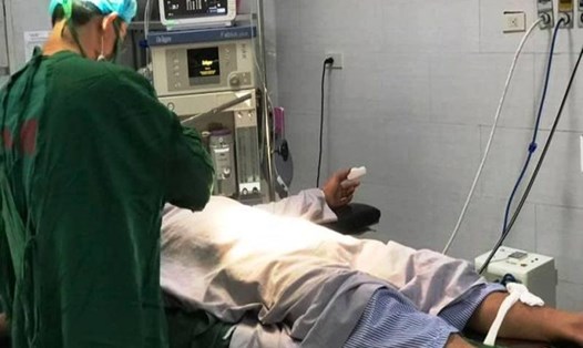 Bệnh nhân đang trong quá trình hồi phục tại bệnh viện Đa khoa 115 Nghệ An: Ảnh: PV