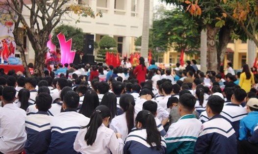 Ngày 2.3, 48.000 học sinh THPT ở Hà Tĩnh sẽ đi học trở lại. Ảnh: Trần Tuấn