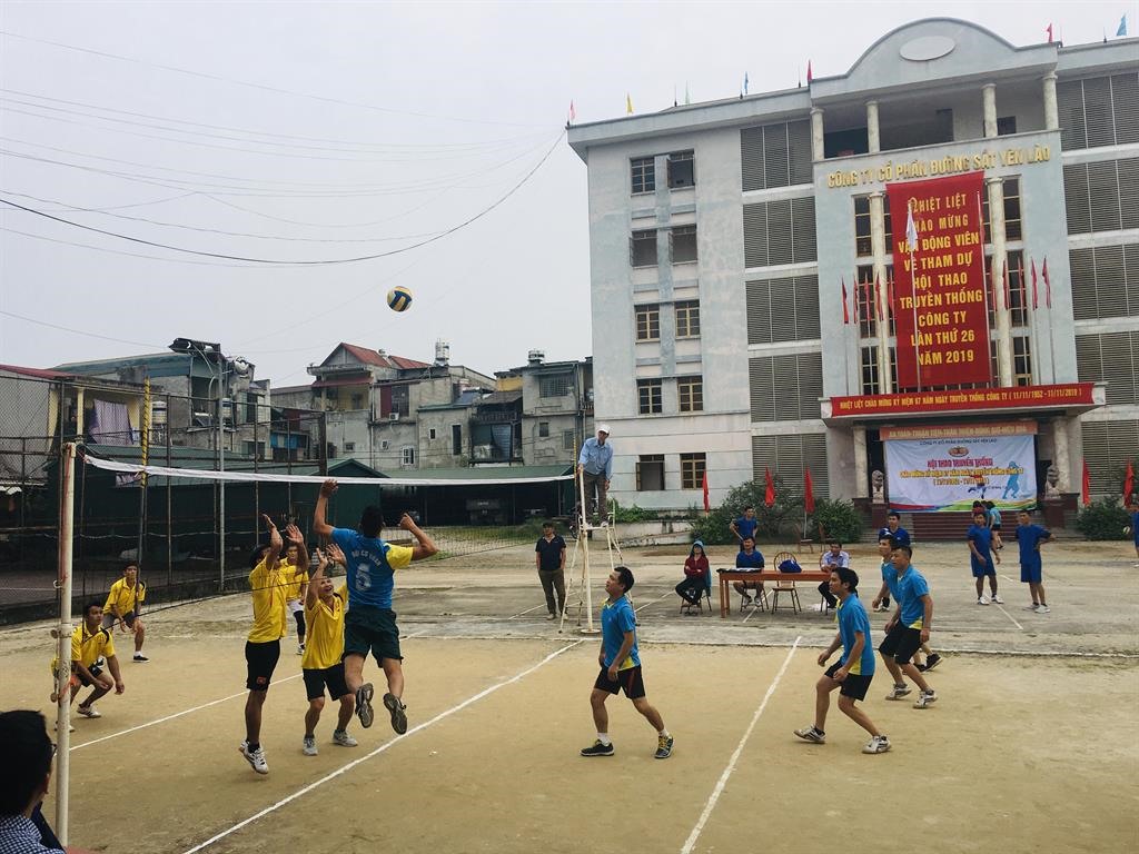 Hội thao truyền thống Công ty với sự tham gia nhiệt tình của người lao động. Ảnh: CĐĐS