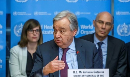 Tổng Thư ký Liên Hiệp Quốc Antonio Guterres thông báo cho nhân viên làm việc ở nhà ít nhất 3 tuần nếu không cần thiết đến văn phòng. Ảnh: AFP