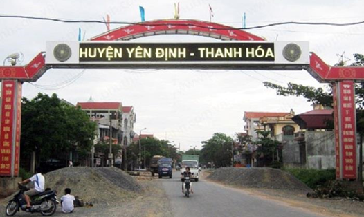 Sau xây dựng nông thôn mới, Huyện uỷ và UBND huyện Yên Định đang có khoản nợ đến hơn 50 tỉ đồng.