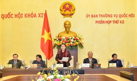 Chủ tịch Quốc hội Nguyễn Thị Kim Ngân phát biểu tại Phiên họp thứ 42 của Uỷ ban Thường vụ Quốc hội. Ảnh Quochoi.vn