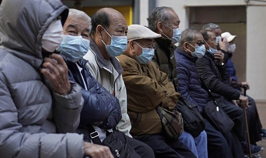 Chuyên gia Nhật Bản đã mách nước bí quyết chống dịch COVID-19 đối với người cao tuổi. Ảnh: Cpcs.vn.