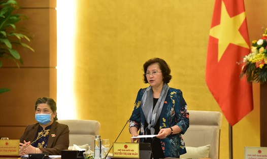 Chủ tịch Quốc hội Nguyễn Thị Kim Ngân phát biểu bế mạc phiên họp. Ảnh Gia Hân