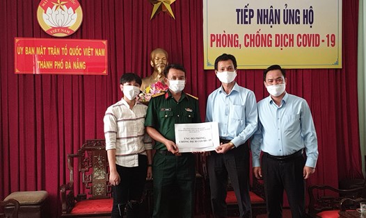 Công dân cách ly tại Đà Nẵng ủng hộ Quỹ Phòng chống dịch COVID-19.