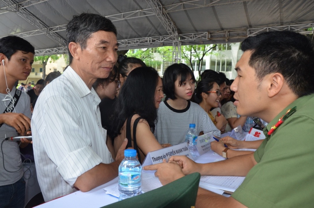 Ngưỡng đảm bảo chất lượng đầu vào để xét tuyển là điểm tối thiểu từng môn trong tổ hợp xét tuyển đạt từ 5.0 điểm trở lên (chưa nhân hệ số đối với thang điểm 10). Ảnh: HN