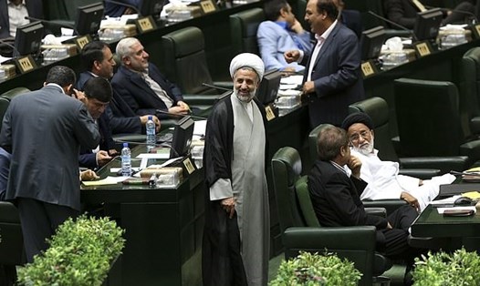 Có 8% nghị sĩ Quốc hội Iran được xác nhận nhiễm COVID-19. Ảnh: AP.