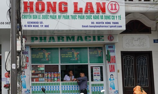 Cục Quản lý thị trường tỉnh Thừa Thiên - Huế đã xử phạt vi phạm hành chính 50 triệu đồng đối với Cty TNHH Dược phẩm Hồng Lan. Ảnh: TH.