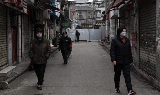 Chuyên gia Trung Quốc dự báo số ca nhiễm COVID-19 ở tâm dịch Vũ Hán giảm về 0 vào cuối tháng 3. Ảnh: Shanghai.