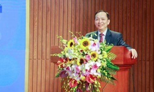 Phó Thống đốc NHNN Đào Minh Tú phát biểu chỉ đạo tại buổi lễ. Ảnh DIV
