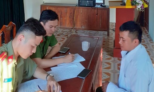 Công an huyện Vũ Quang triệu tập đối tượng đăng tin sai sự thật về dịch COVID - 19 trên Facebook