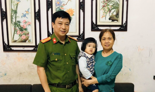 Trung tá Trương Thụy Hải đã cứu sống cháu bé khi đang làm nhiệm vụ. Ảnh: Công an Lào Cai