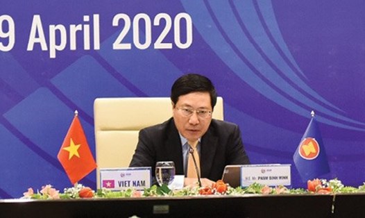 Phó Thủ tướng, Bộ trưởng Ngoại giao Phạm Bình Minh chủ trì Hội nghị lần thứ 25 Hội đồng Điều phối ASEAN theo hình thức trực tuyến ngày 9.4.2020. Nguồn: Bộ Ngoại giao