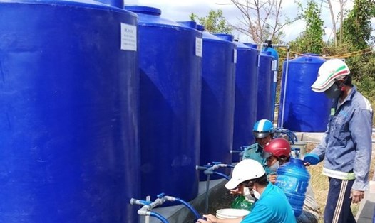 Công trình bổ sung nguồn nước ngọt cho trên 500 hộ dân Cà Mau. Ảnh: TNMT