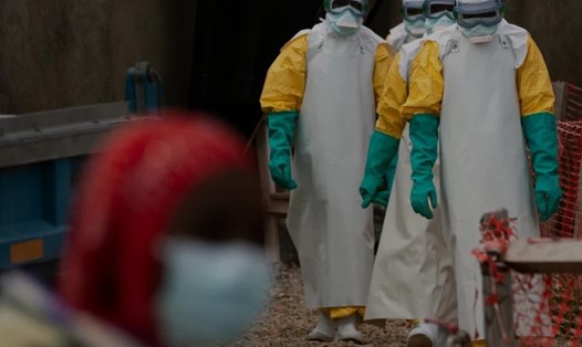 Đội ngũ y tế đang có mặt ở Beni, Congo để điều trị bệnh nhân nhiễm virus Ebola. Ảnh: AP
