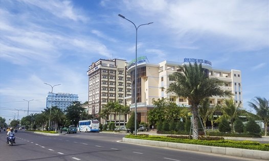 Các khách sạn di dời nằm trên đường An Dương Vương. Ảnh: N.T
