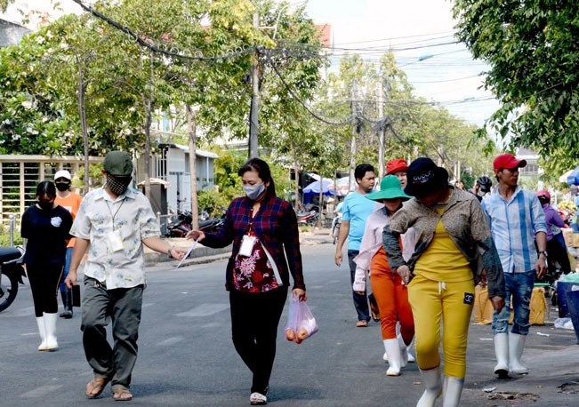 Cà Mau quản lý chặt công nhân sau tan ca (ảnh Nhật Hồ)