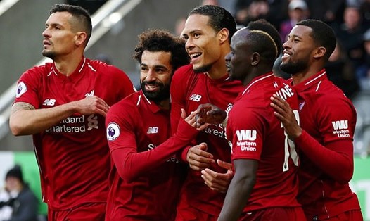 Liverpool vẫn còn cơ hội đăng quang Premier League 2019/20. Ảnh: Getty