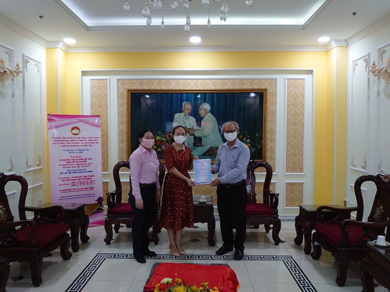 Công đoàn Tổng Công ty Thuỷ sản Việt Nam hưởng ứng đợt vận động ủng hộ phòng, chống COVID-19. Ảnh: CĐ TCty