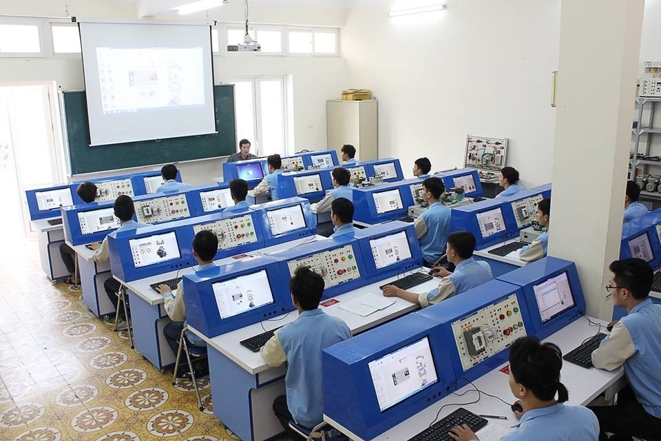 Cơ sở giáo dục nghề nghiệp. Ảnh Hải Nguyễn Cơ sở giáo dục nghề nghiệp. Ảnh Hải Nguyễn