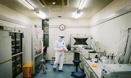 Phòng xét nghiệm SARS-CoV-2 tại Viện Vệ sinh dịch tễ Trung ương. Nguồn: Bệnh viện cung cấp
