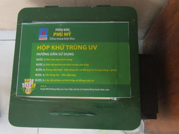 Hộp khử trung UV- một trong những sáng kiến của đoàn viên CĐ đơn vị. Ảnh: Vũ Thị Thu Thủy