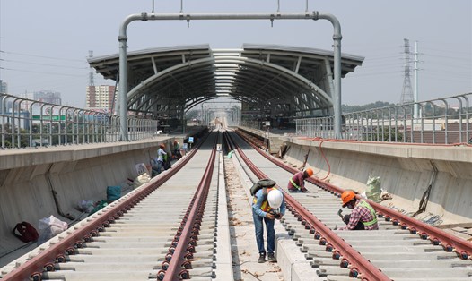 Tuyến metro số 1 đã nâng tầm hiện đại của TPHCM trong khu vực. Ảnh: Huân Cao