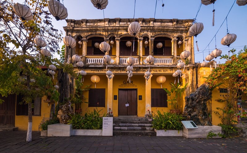 Du lịch miền Trung đã về mo và các doanh nghiệp hãy hành động tự cứu mình trước khi chờ trời cứu. Ảnh: Kim Liên