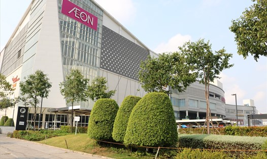 Trung tâm thương mại Aeon mọc lên trong trên khu đất chỉ phục cho Khu Y tế Kỹ thuật cao. Ảnh: Huân Cao