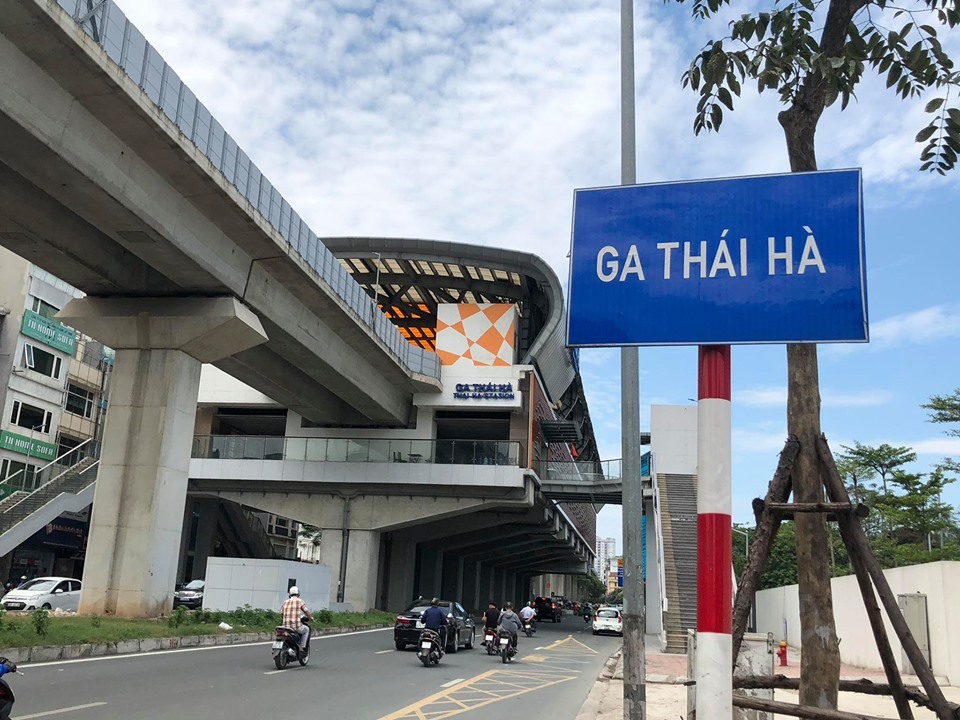 Dự án đường Vành đai 1 đoạn Hoàng Cầu - Voi Phục thời gian thực hiện dự án từ 2017 - 2020 nhưng đến nay chưa xong. Ảnh: P.Kiều