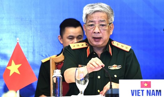 Thượng tướng Nguyễn Chí Vịnh phát biểu khai mạc hội nghị. Ảnh Nguyên Hải